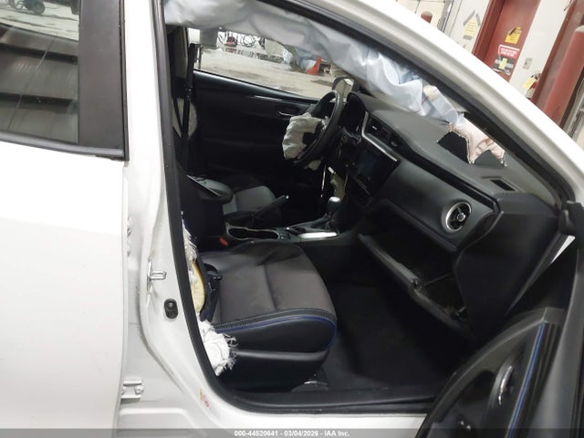 Toyota Corolla Se