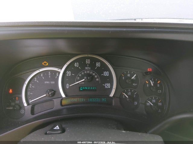 Cadillac Escalade Standard