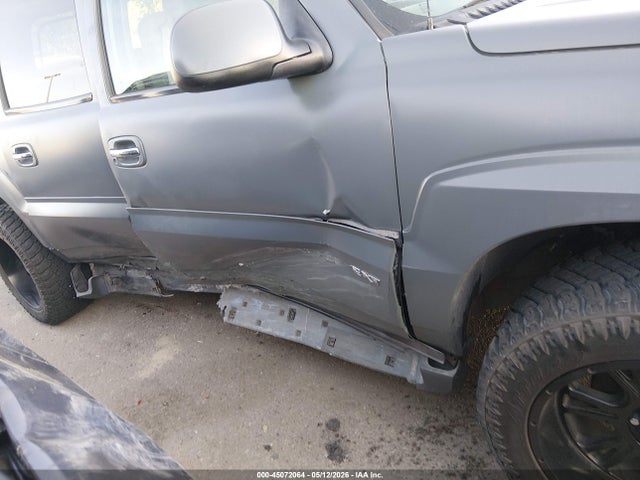Cadillac Escalade Standard