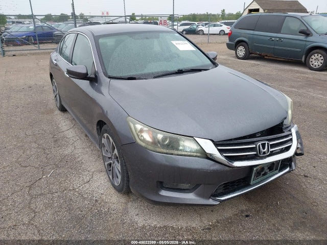 Salvage Honda Accord Image