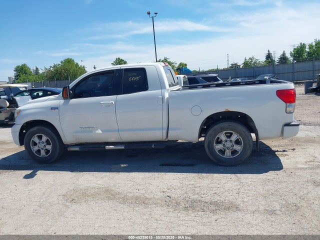 Toyota Tundra Base 5.7l V8