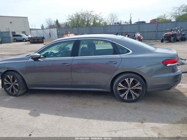 Volkswagen Passat 2.0t Se