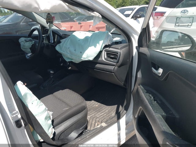 Kia Rio S