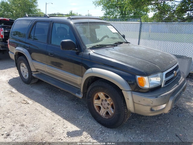 Salvage Toyota 4Runner Image