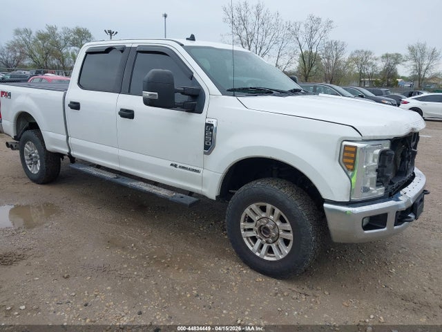 Salvage Ford F-250 Image