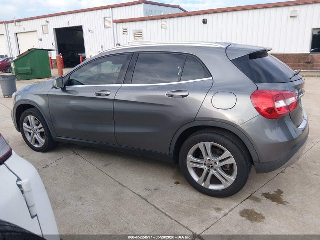 Mercedes-Benz GLA 4matic