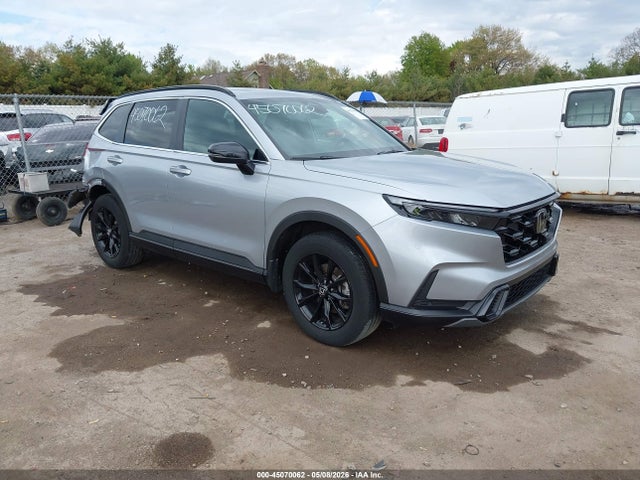 Salvage Honda CR-V Hybrid Image