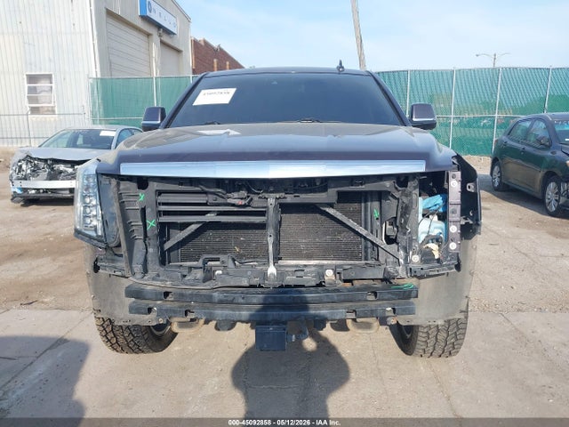 Cadillac Escalade Premium Collection
