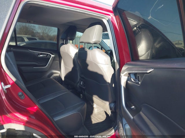 Toyota RAV4 Xle Premium
