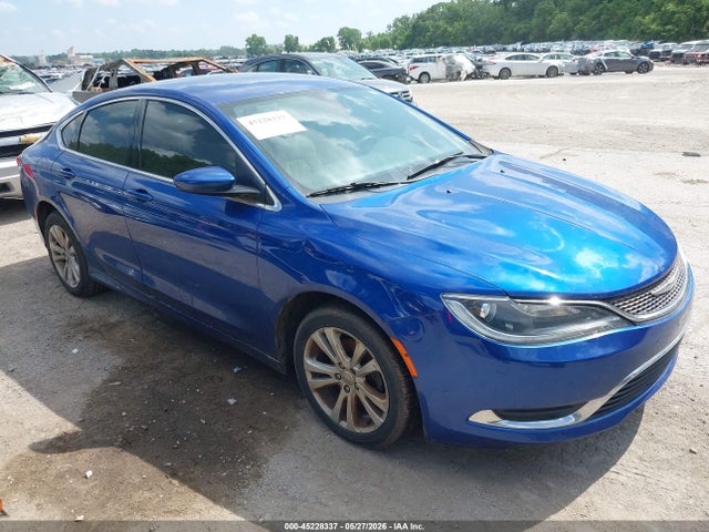 Salvage Chrysler 200 Image