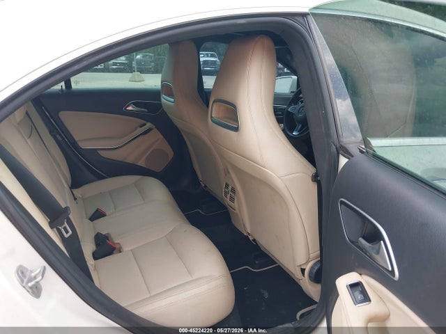 Mercedes-Benz Cla-class 4matic