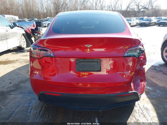Tesla Model Y Long Range Dual Motor All-wheel Drive