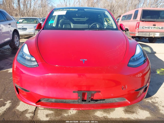 Tesla Model Y Long Range Dual Motor All-wheel Drive