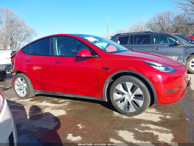 Tesla Model Y Long Range Dual Motor All-wheel Drive