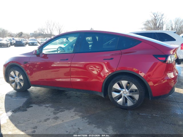 Tesla Model Y Long Range Dual Motor All-wheel Drive