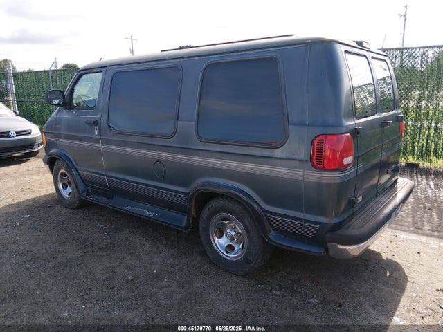 Dodge Ram Van 1500