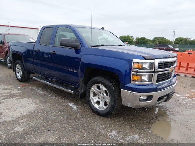 Salvage Chevrolet Silverado 1500 Image