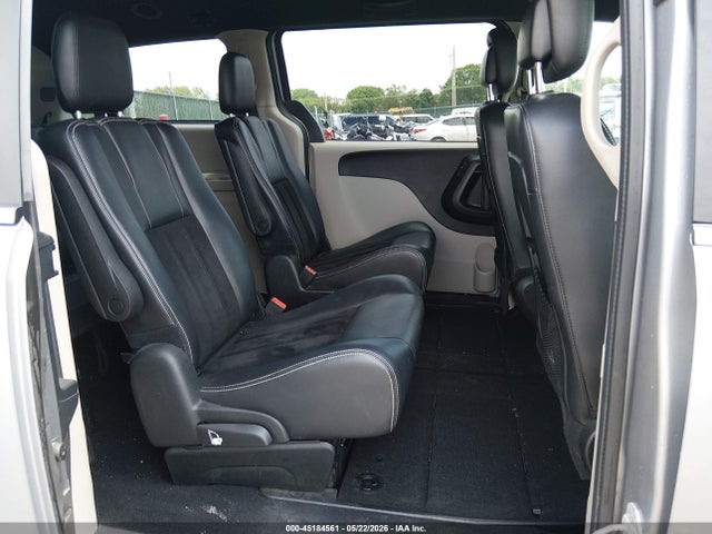 Dodge Grand Caravan Sxt