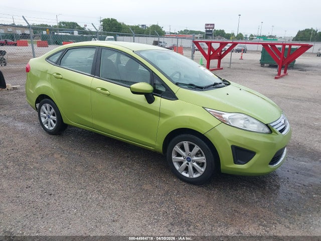 Salvage Ford Fiesta Image