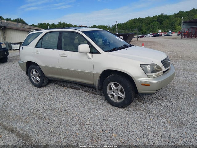 Salvage Lexus RX Image