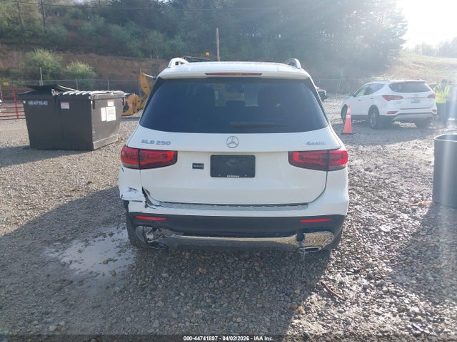Mercedes-Benz GLB 4matic