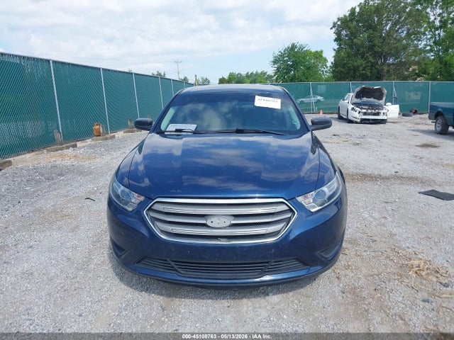 Ford Taurus Se