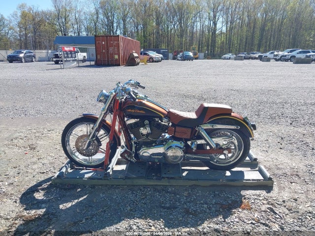 Harley-Davidson Fxdse2 105th Anniversary Edition