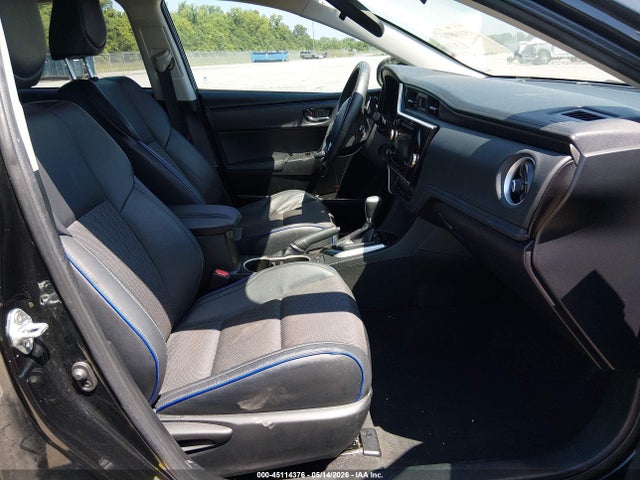 Toyota Corolla Se
