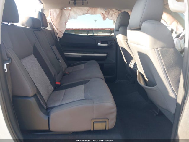 Toyota Tundra Sr5 5.7l V8