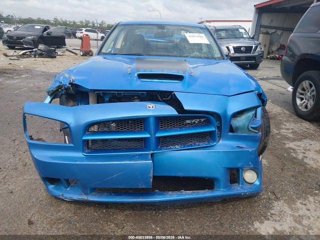 Dodge Charger Srt8