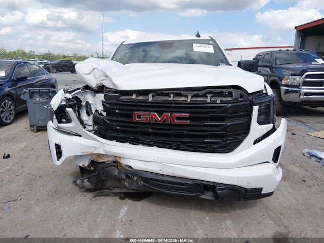 GMC Sierra 1500 4wd  Short Box Pro