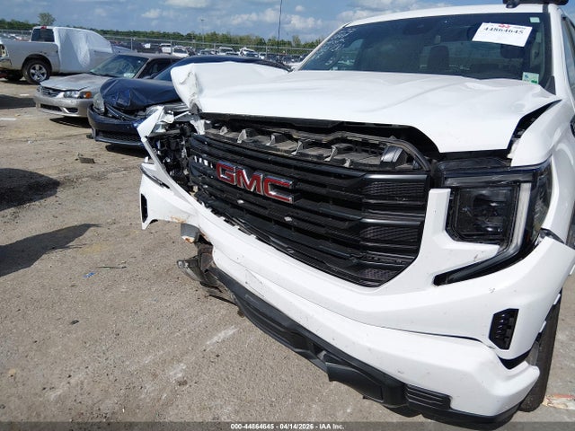 GMC Sierra 1500 4wd  Short Box Pro
