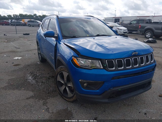 Salvage Jeep Compass Image