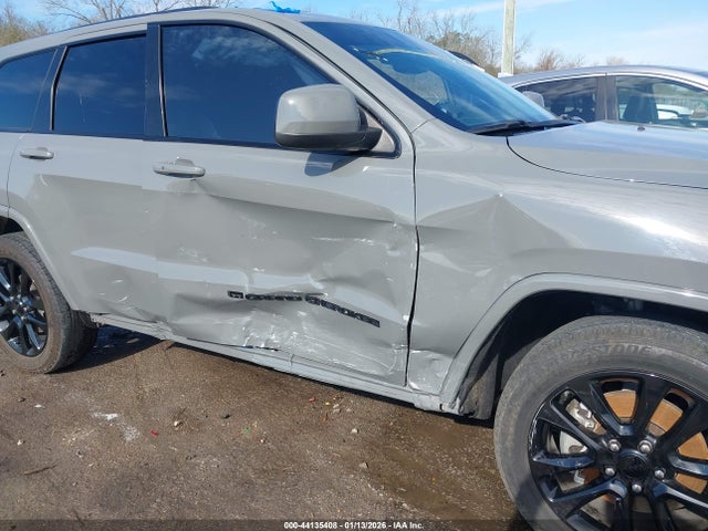 Jeep Grand Cherokee Laredo X 4x4