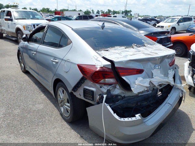 Hyundai ELANTRA Value Edition