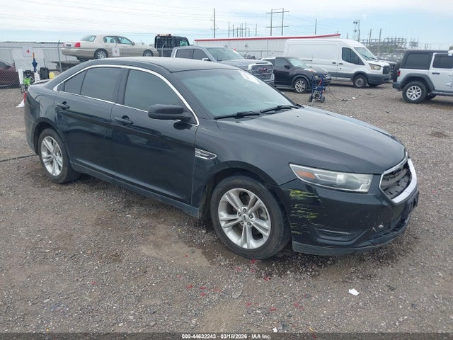 Salvage Ford Taurus Image