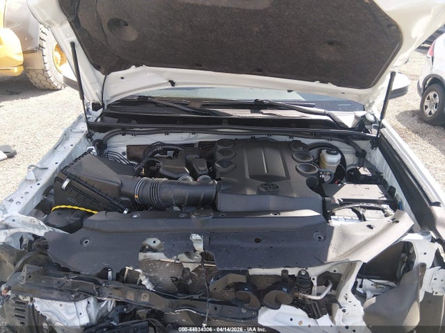 Toyota 4Runner Sr5