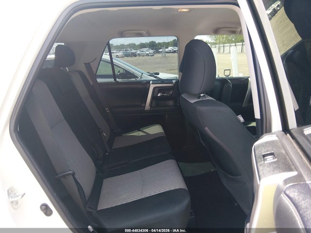 Toyota 4Runner Sr5
