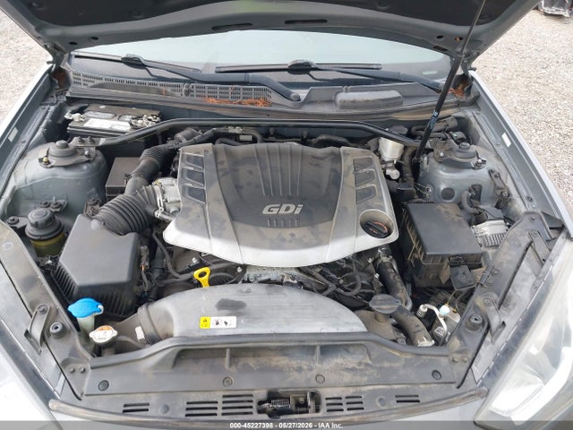 Hyundai Genesis 3.8 Ultimate