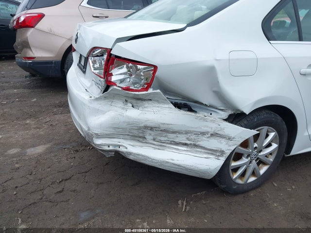 Volkswagen Jetta 1.8t Se