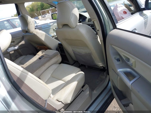 Volvo XC90 T6