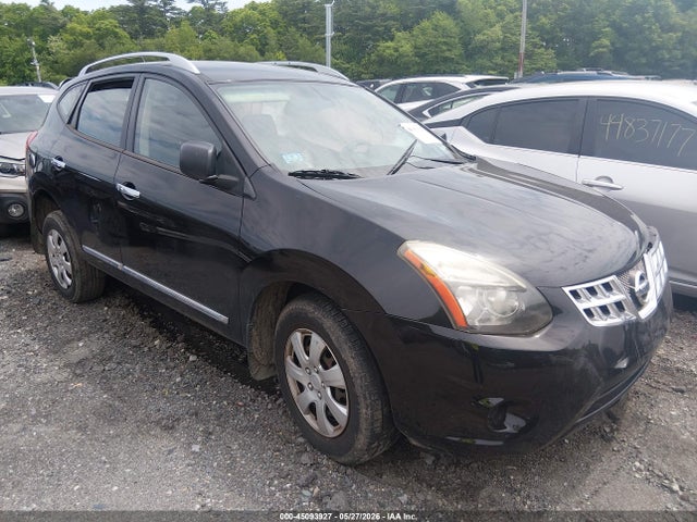 Salvage Nissan Rogue Image