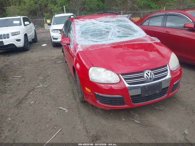Salvage Volkswagen Jetta Image