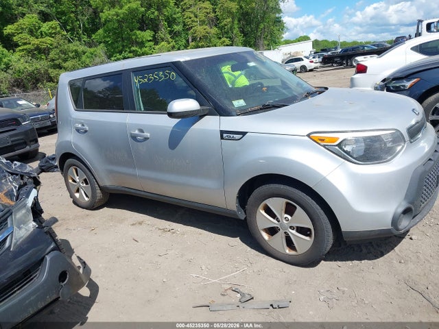Salvage Kia Soul Image
