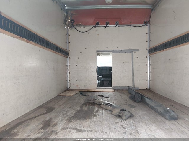 General Motors Savana Cutaway Work Van