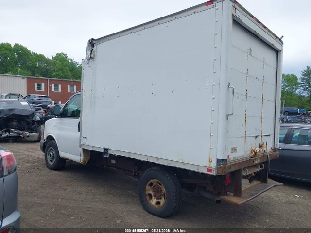 General Motors Savana Cutaway Work Van