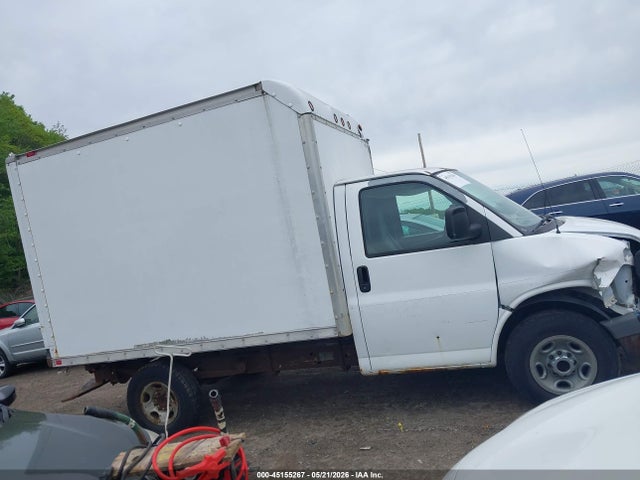 General Motors Savana Cutaway Work Van