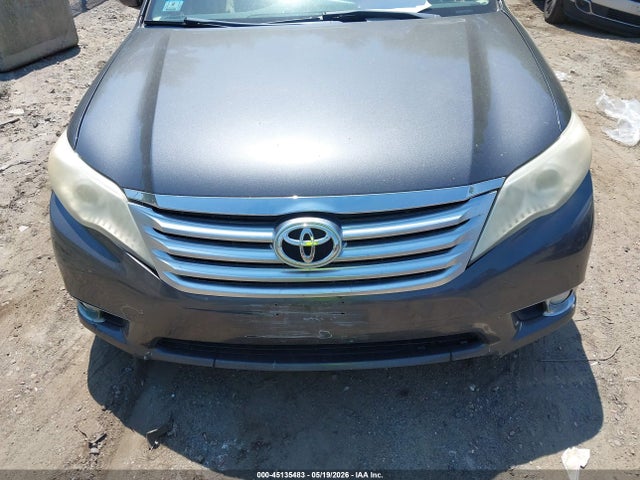Toyota Avalon Limited