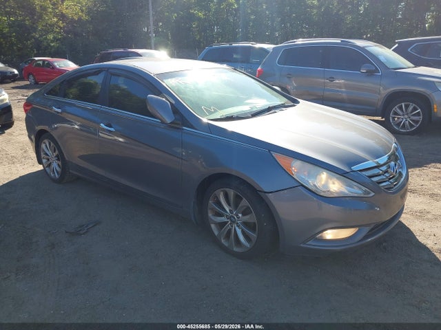 Salvage Hyundai SONATA Image