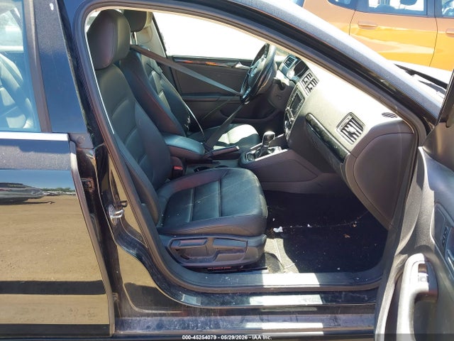 Volkswagen Jetta 1.8t Sel